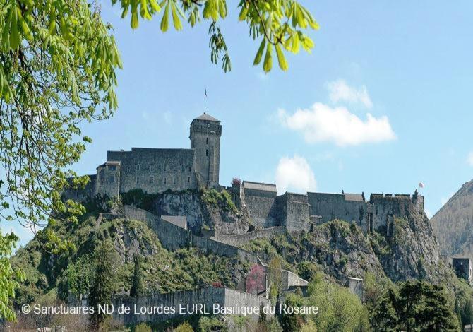 Appart Lourdes 100 M Gare - 4 Places Avec Balcon 10Mn Sanctuaire Eksteriør billede